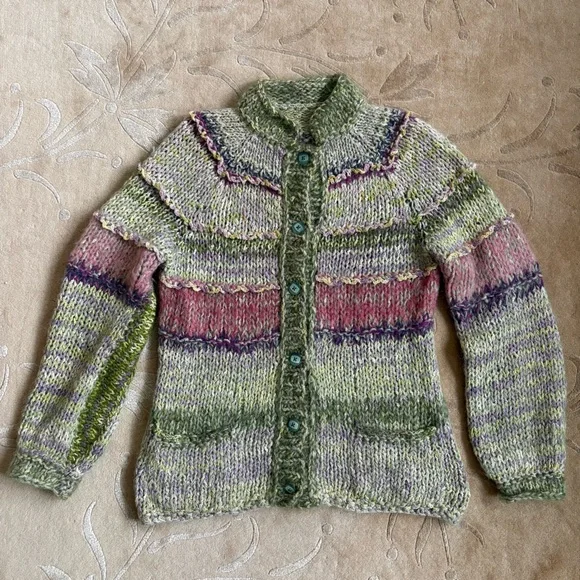 EUC, Handmade Chunky Knit Multicolor Cardigan with Pockets. Green & Pink, Size M - Picture 5 of 7